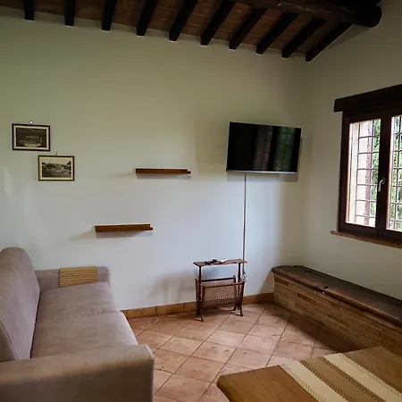 Feriegård Ulivi E Sentieri